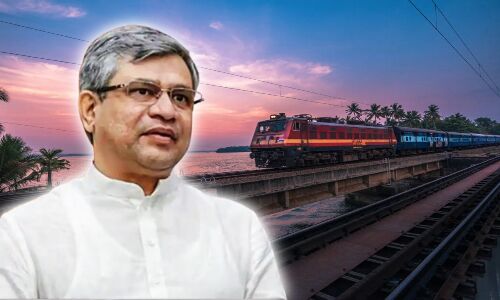 Indian Railway News : रेलवे ने बीते 11 माह में 96 अधिकारियों को दिखाया बाहर का रास्ता, रेलमंत्री ने दी थी चेतावनी