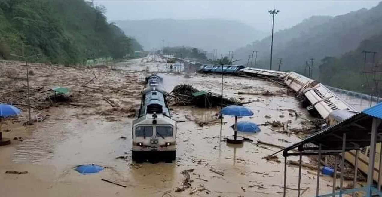 Assam Flood: असम में बाढ़ से भारी तबाही, 24 जिलों में दो लाख से ज्यादा लोग प्रभावित, अब तक 7 की मौत