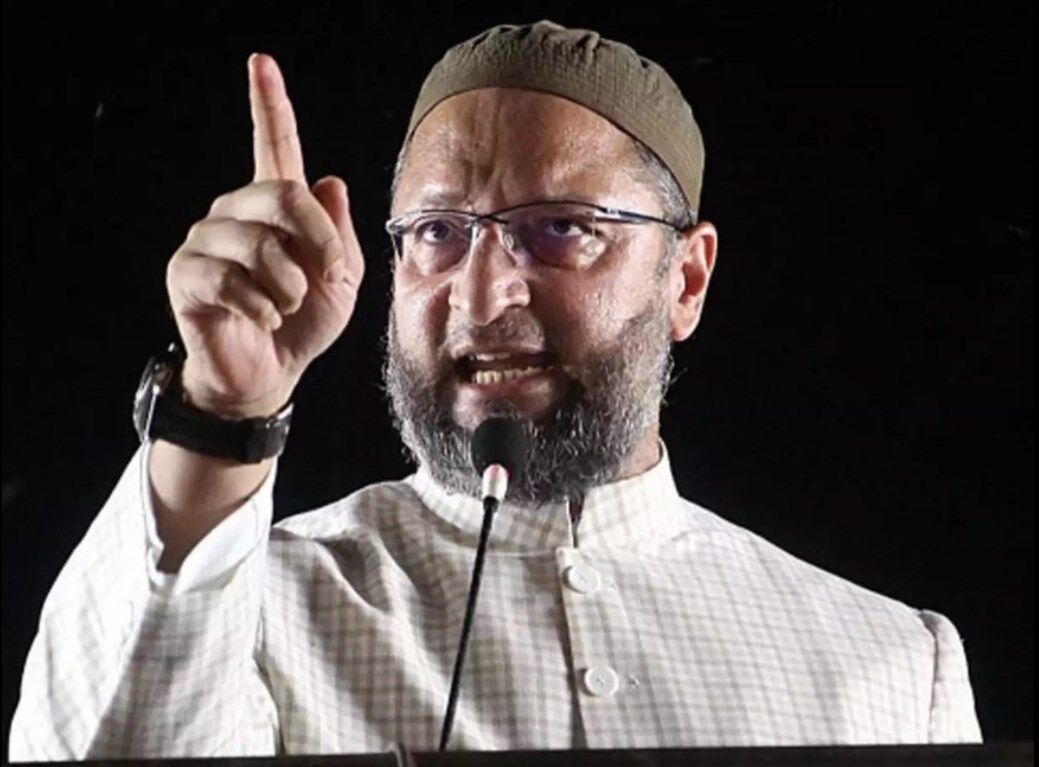 Shahi Idgah Mosque: कोर्ट में दाखिल याचिका को लेकर भड़के ओवैसी, PM मोदी से की ये अपील