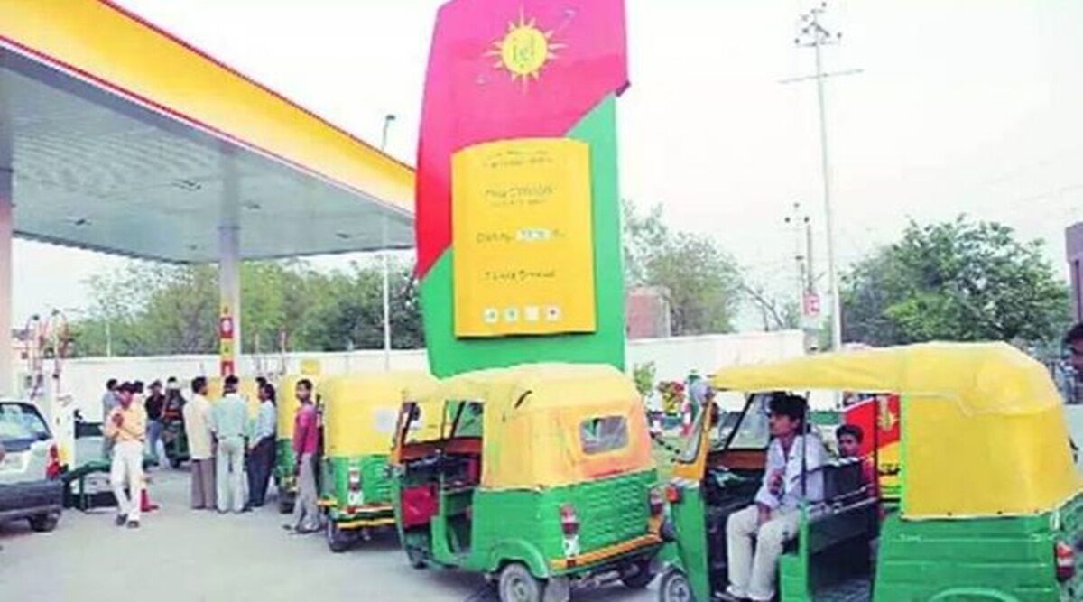 CNG Price Hiked: 6 दिनों में दूसरी बार 2 रुपये प्रति किलो बढ़े CNG के दाम, जानें आपके शहर में क्या है कीमत