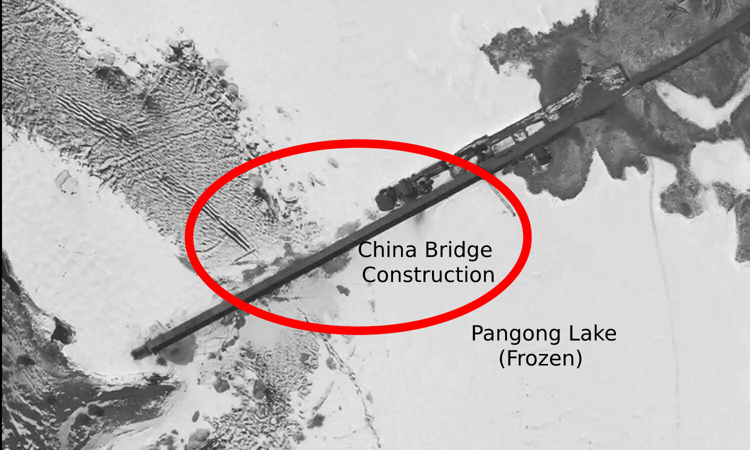 Ladakh China Bridge : पूर्वी लद्दाख के पैंगोग त्‍सो में चीन बना रहा दूसरा ब्रिज, विदेश मंत्रालय बोला-  उठा रहे हर जरूरी कदम