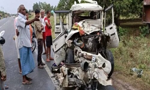 Siddharth Nagar News: बारात से लौट रही बोलेरो और ट्रक में भीषण टक्कर, 8 लोगों की मौत, तीन घायल