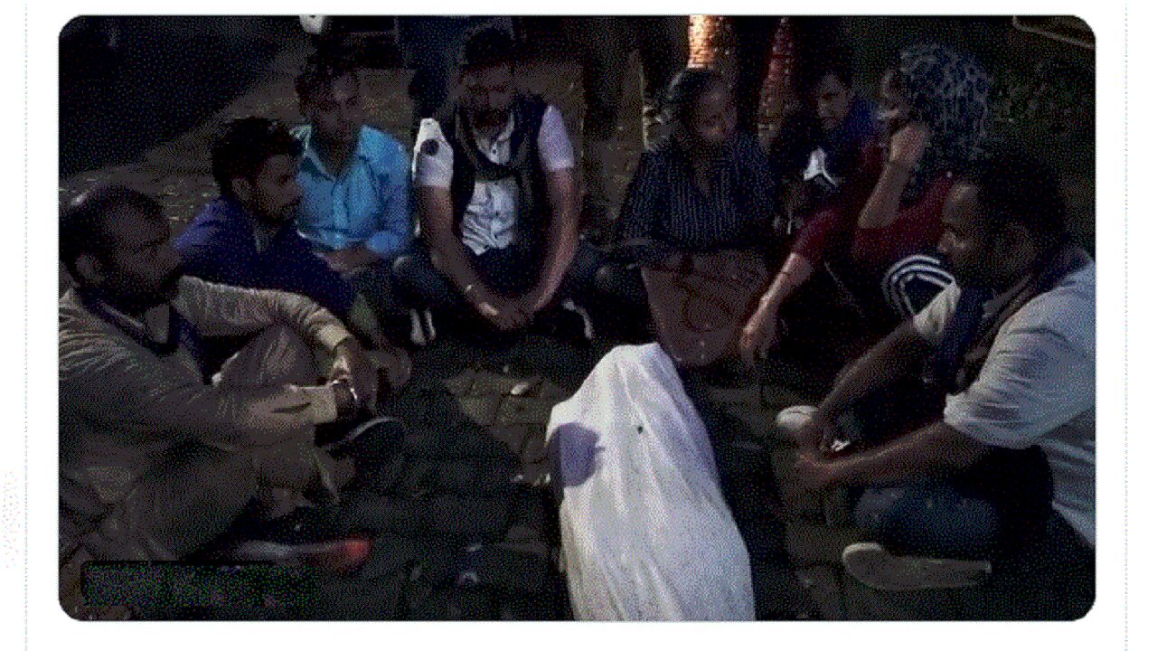 Delhi : दलित सिंगर की रेप और हत्या ने पकड़ा तूल, देश की राजधानी में हाथरस कांड दोहराने की कोशिश, क्या दलित होना गुना है?