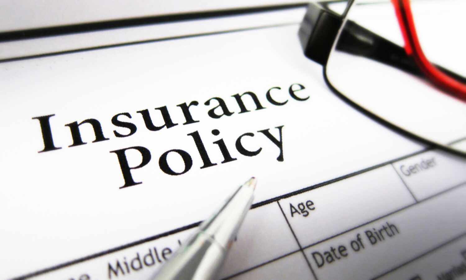 LIC Policy : कोरोनाकाल में 2.3 करोड़ से अधिक जीवन बीमा पॉलिसियों को लोगो ने छोड़ा, मिलने वाली राशि जमा प्रीमियम से भी कम