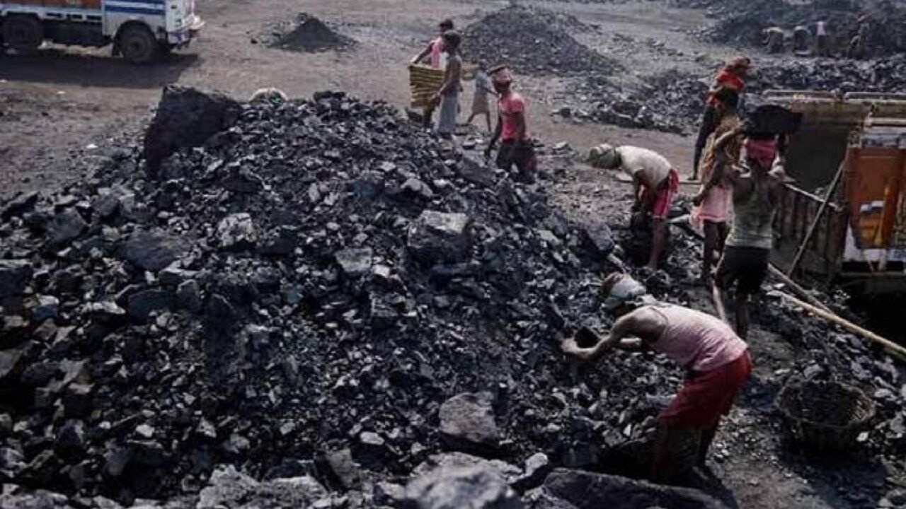 झारखंड का कोयला अवैध खनन, जहां मजदूरों की जान की कोई कीमत नहीं