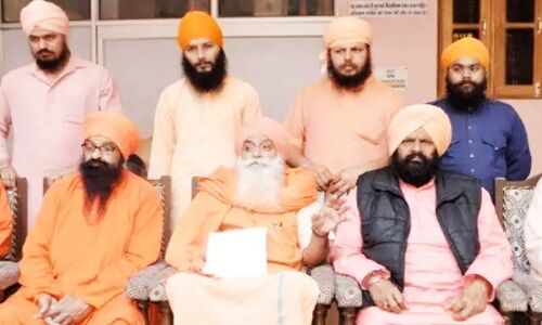 Mosque Row : ज्ञानवापी और मथुरा पर जमीयत के जलसे के जवाब में अखाड़ों के साधु-संतों की होगी बैठक, करेंगे ये बड़े फैसले