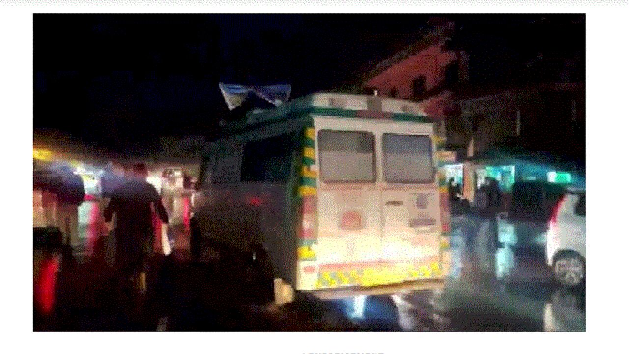 Kashmiri Pandits on target : जेके के कुलगाम में आतंकियों ने महिला टीचर की गोली मारकर हत्या की, यहां पर हुई मौत Kashmiri Pandits on target : जेके के कुलगाम में आतंकियों ने महिला टीचर की गोली मारकर हत्या की, यहां पर हुई मौत