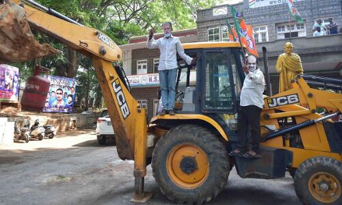 Bulldozer Justice: बदले की भावना से संविधान के इन तीन मौलिक अधिकारों पर बुलडोज़र चला रही हैं सरकारें