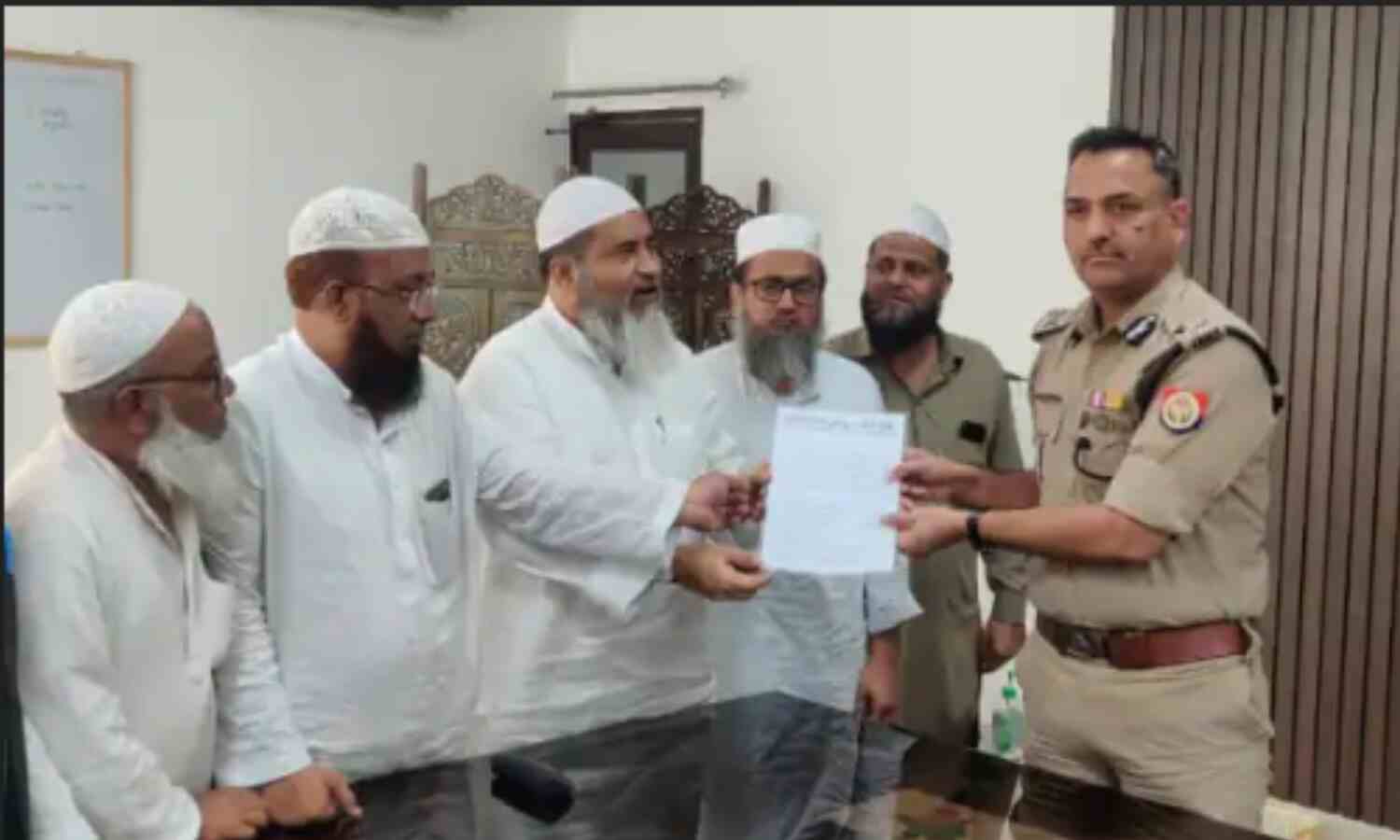 Kanpur Violence Update : बुलडोजर चला तो सिर पर कफन बांधकर सड़क पर उतरेंगे, शहर के काजी की चेतावनी