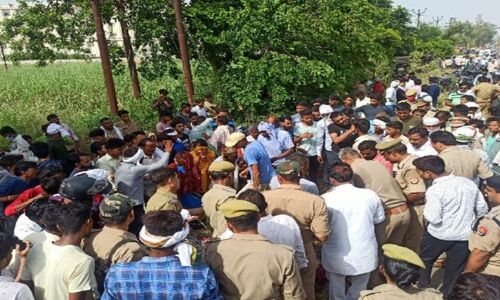 Road Accident in Badaun: बदायूं में श्रद्धालुओं से भरे ट्रैक्टर को ट्रक ने मारी टक्कर, 6 लोगों की मौत, 30 लोग घायल