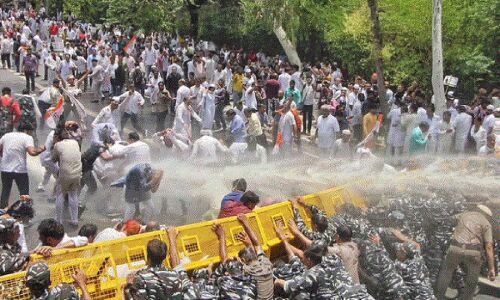 Congress Protest against ED action : राहुल से ED की पूछताछ पर कांग्रेस का कोहराम, कहा- मोदी के दमन को नहीं करेंगे बर्दाश्त