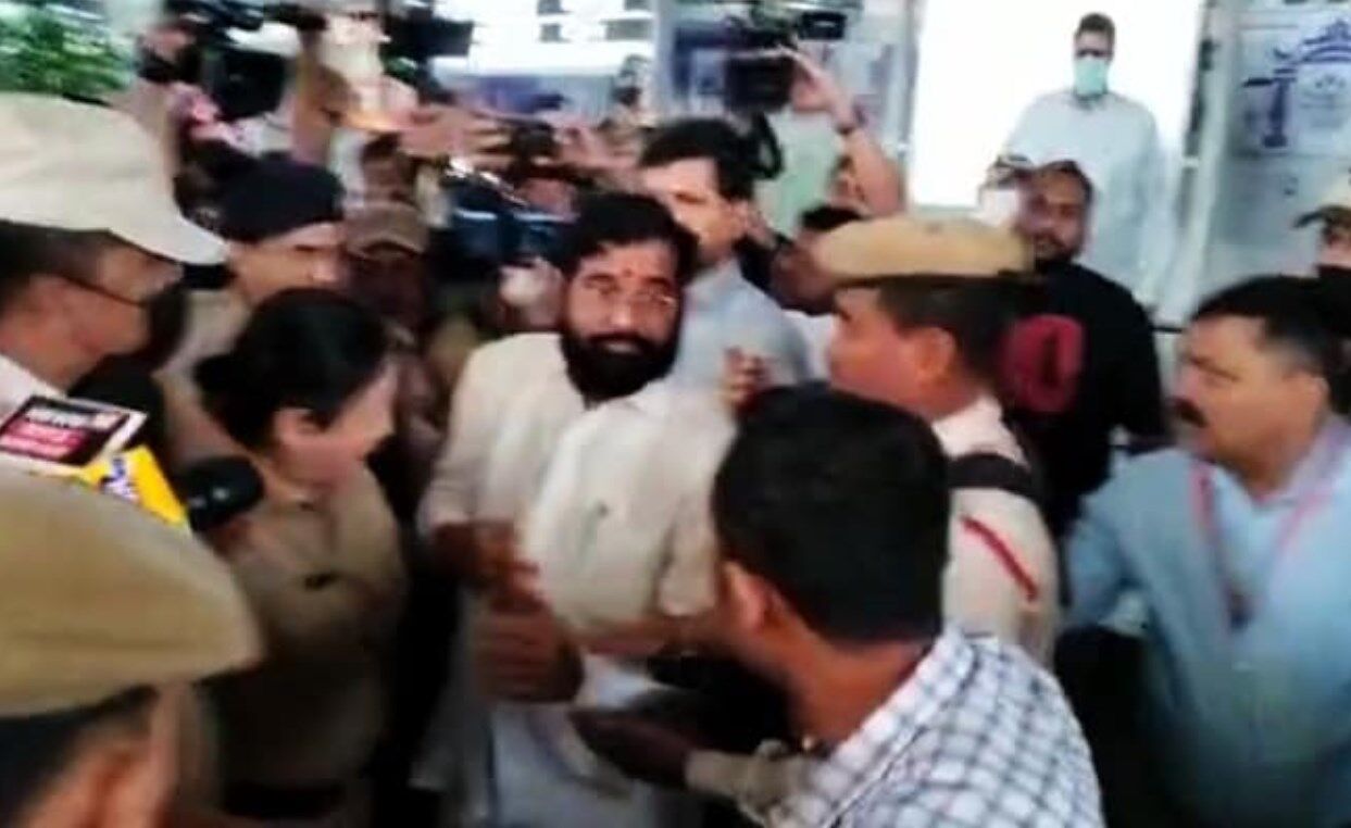 Maharashtra Crisis: एकनाथ शिंदे ने दिया Uddhav Thackeray को जवाब- रख दी यह बड़ी शर्त