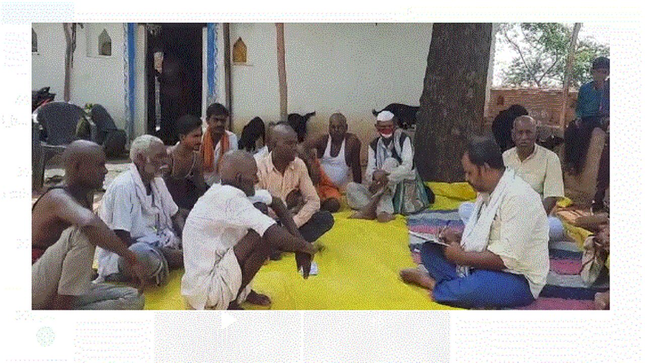 Jhansi News : कर्ज न चुका पाने परेशान किसान पुनने कुशवाहा ने की आत्महत्या, 5 लाख मुआवजे की मांग