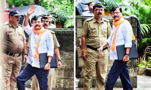 Sanjay Raut News : मैं निर्भय आदमी हूं, कभी गलत काम नही किया, भगवा गमछा लपेट ED ऑफिस पहुंचे संजय राउत