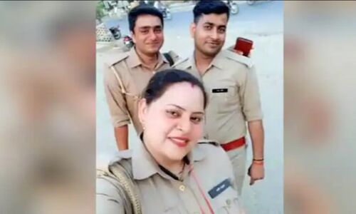 Viral News: महिला कांस्टेबल ने वर्दी में दो पुरुष सिपाहियों संग बनाई REEL, वीडियो वायरल होने पर तीनों पुलिसकर्मी सस्पेंड