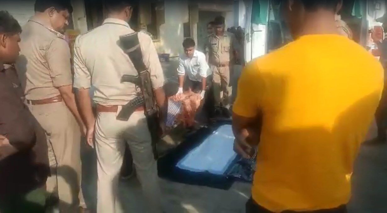 Budaun News Today: सत्संग में आयी तीन महिलाओं को पिकअप ने रौंद दिया, हुई मौत, सभी बुलंदशहर की रहने वाली Budaun News Today: सत्संग में आयी तीन महिलाओं को पिकअप ने रौंद दिया, हुई मौत, सभी बुलंदशहर की रहने वाली