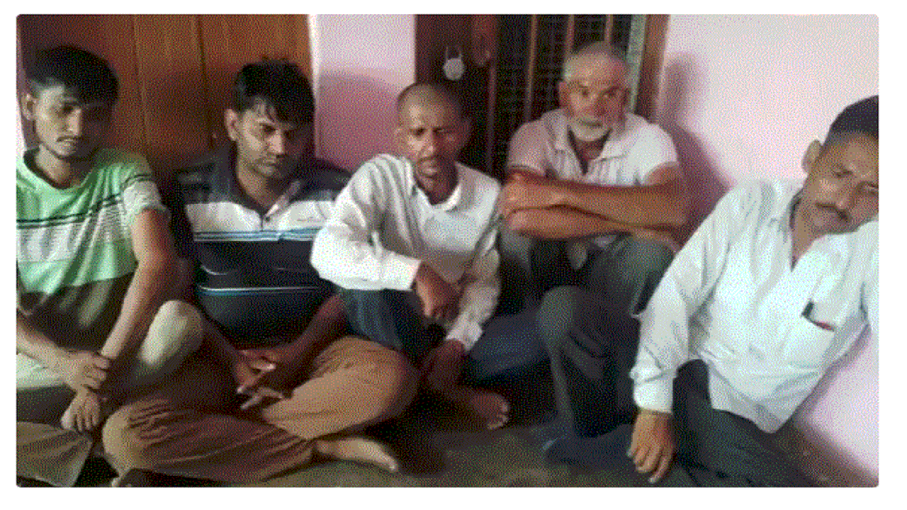 Double murder in Aligarh : पूर्व प्रधान ने बाप-बेटी को गोली से उड़ाया, 11 घायल 8 गिरफ्तार, अधिकारियों के फूले हाथ-पांव