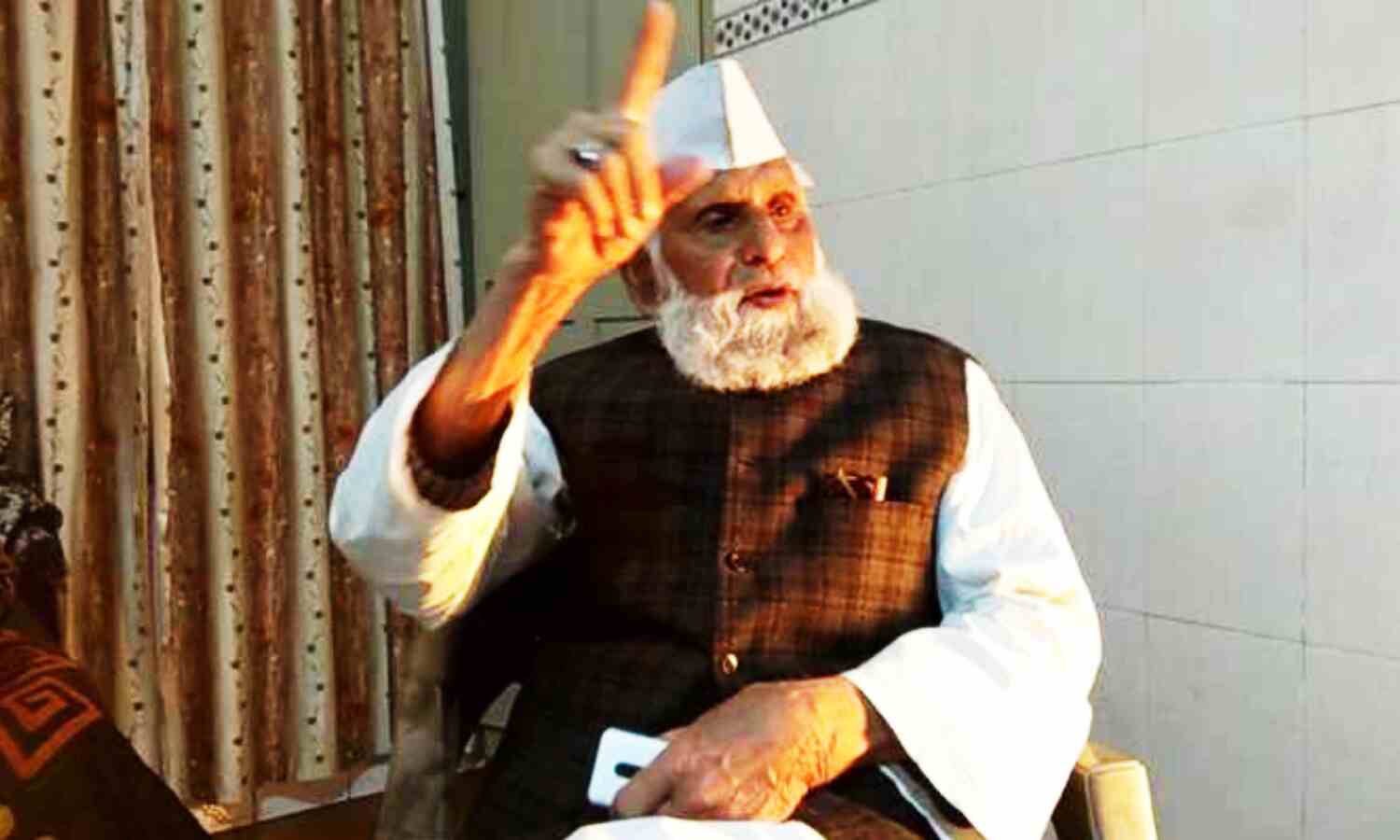 Population Control Law : जनसंख्या कानून को लेकर भड़के सांसद शफीकुर्रहमान बर्क, सरकार पर लगाए कई बड़े आरोप