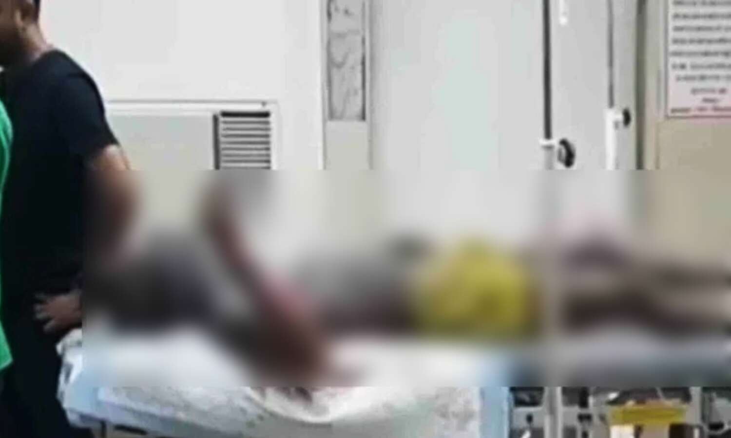 Uttar Pradesh Crime News : ठेकेदार पर पेट्रोल डालकर बिल्डर ने जिंदा जलाया, इलाज के दौरान मौत