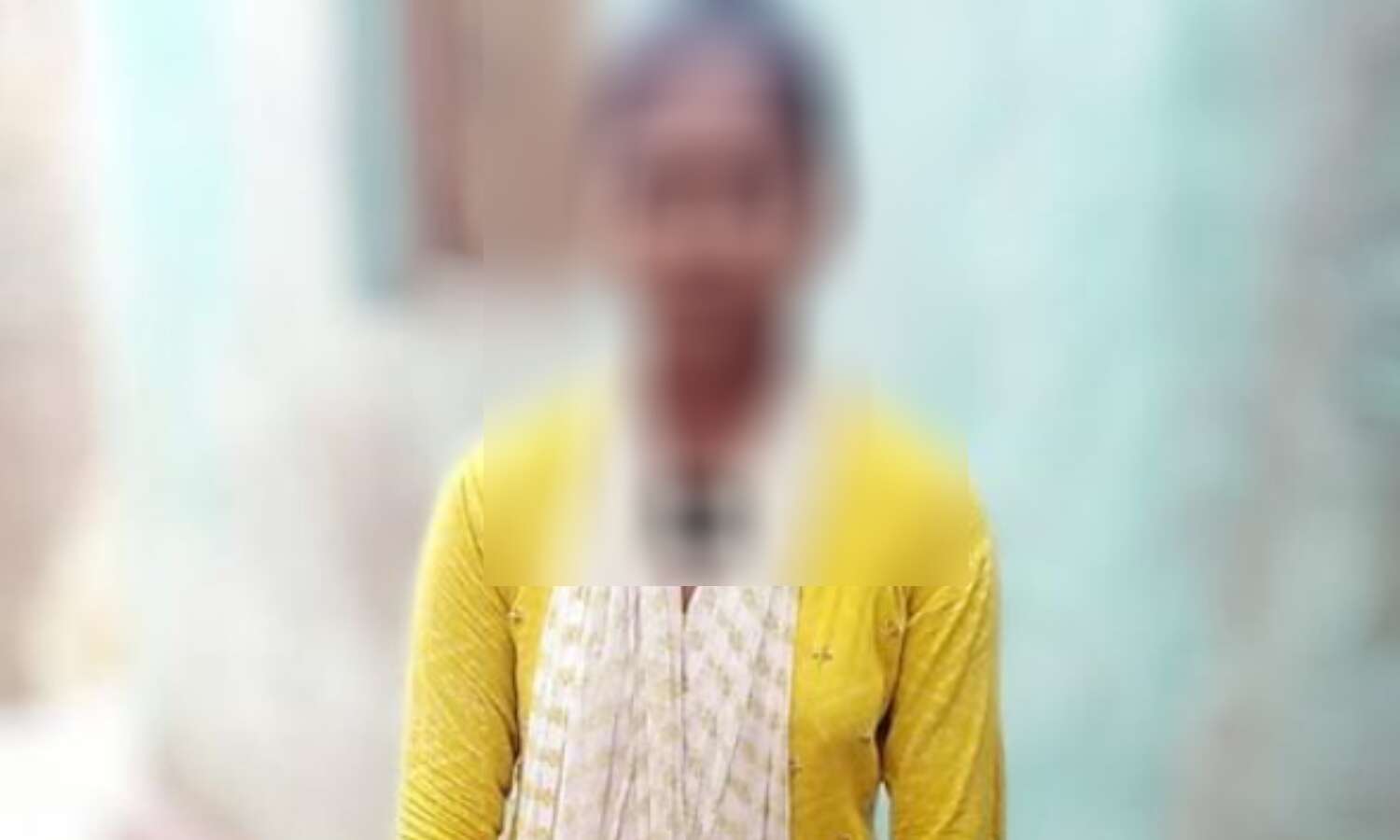 Bihar News : छात्रा ने फांसी लगाकर की आत्महत्या, परिवार पर कर्ज से थी परेशान