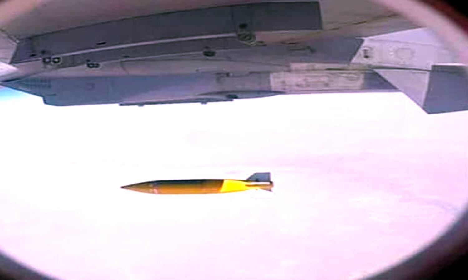 Gaurav Bomb : गौतम अडानी की कंपनी ने अब गौरव बॉम्ब भी बनाया, जानिए क्या है खासियत