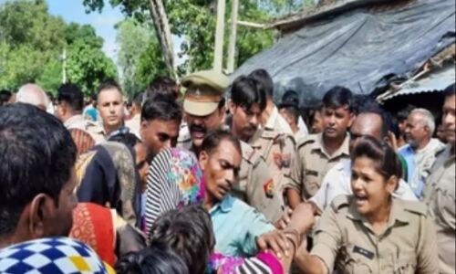 Mainpuri News: मैनपुरी में पुलिस प्रताड़ना से युवक ने की खुदकुशी , शव लेने पहुंची पुलिस से झड़प