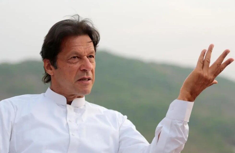 Pakistan News: गिरफ्तार हो सकते हैं पूर्व प्रधानमंत्री इमरान खान, अवैध फंडिंग मामले में FIA कर सकती है कार्रवाई