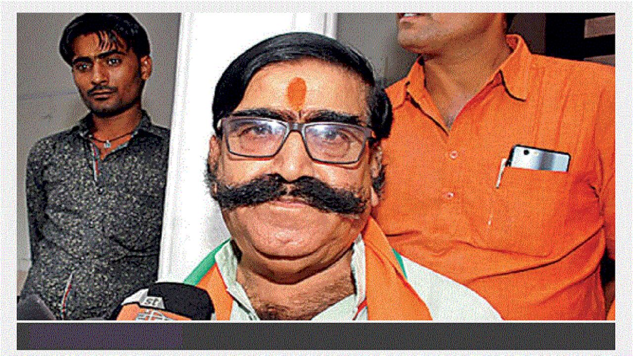 Mob Lynching : BJP विधायक ज्ञानदेव आहूजा का भड़काव बयान, पहलू खान का जिक्र कर कहा - तुम मारो हम करा लेंगे जमानत Mob Lynching : BJP विधायक ज्ञानदेव आहूजा का भड़काव बयान, पहलू खान का जिक्र कर कहा - तुम मारो हम करा लेंगे जमानत