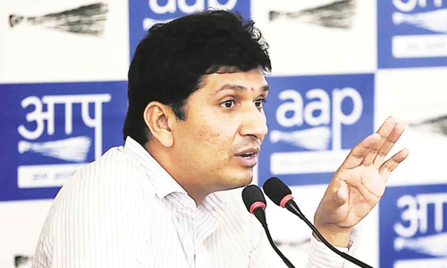 Delhi News : हमारे 12 विधायकों को खरीदने के लिए भाजपा ने किया था संपर्क, AAP के प्रवक्ता सौरभ भारद्वाज का बड़ा दावा