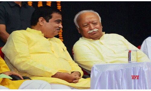 सार्वजनिक जीवन में साफगोई से बात करने वाले नितिन गडकरी को सामने आकर क्यों देनी पड़ी सफाई?