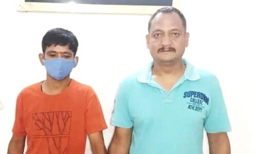 UKSSSC Paper Leak : पेपर लीक मामले में आयोग में तैनात पीआरडी कर्मचारी गिरफ्तार, हल प्रश्न पत्र देकर कराया पत्नी का चयन