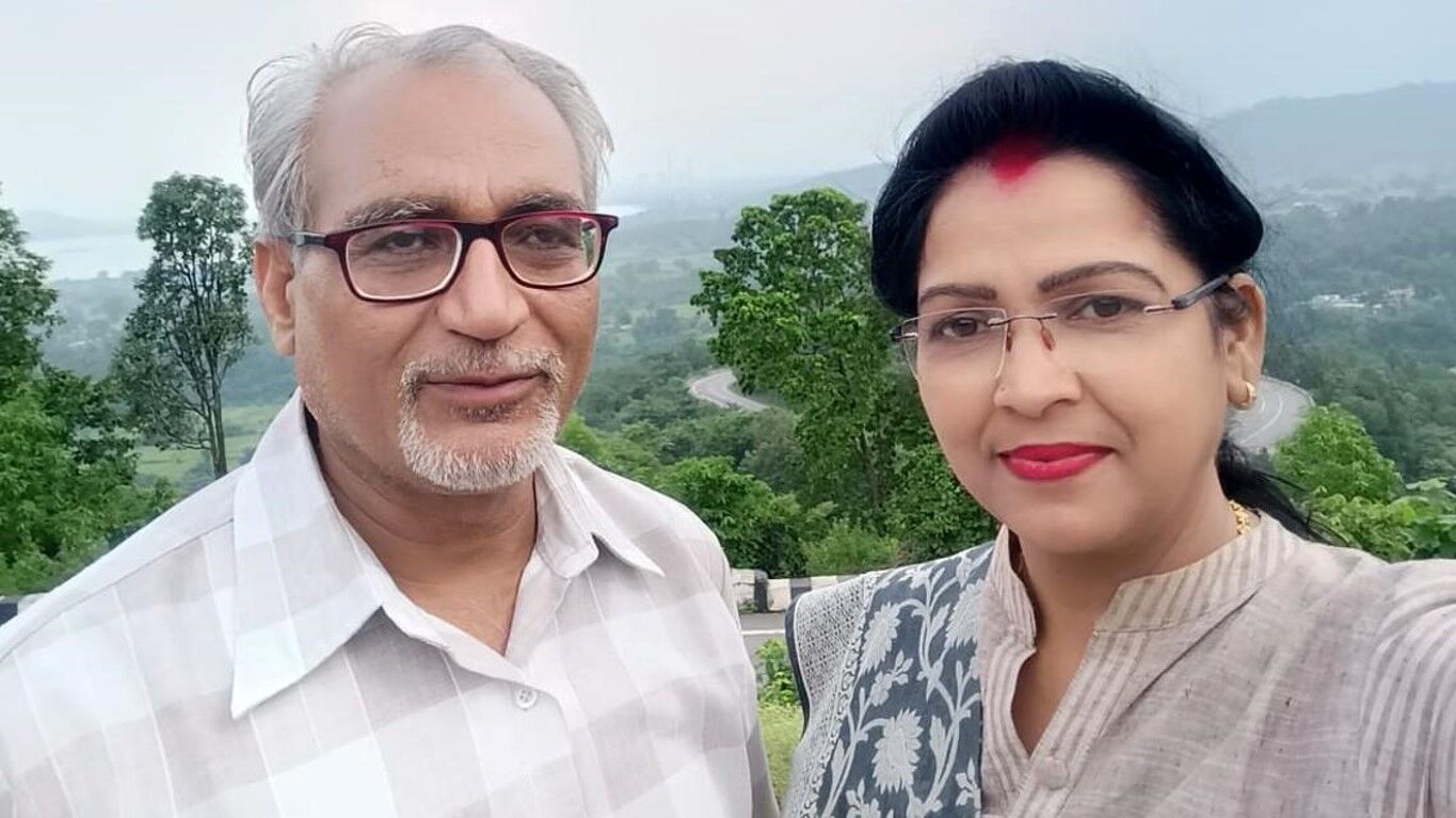 Judge Shivpal Singh: लालू यादव को सजा सुनाने वाले जज शिवपाल सिंह को 59 की उम्र में हुआ प्यार, BJP नेत्री और वकील नूतन तिवारी से रचाई शादी