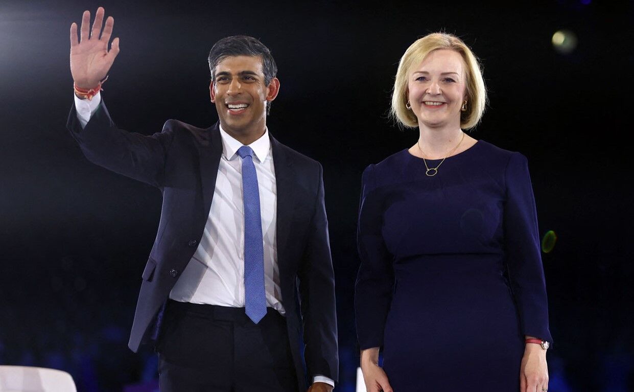 British PM: लिज़ ट्रस होंगी ब्रिटेन की नई प्रधानमंत्री, भारतीय मूल के ऋषि सुनक को मिली हार