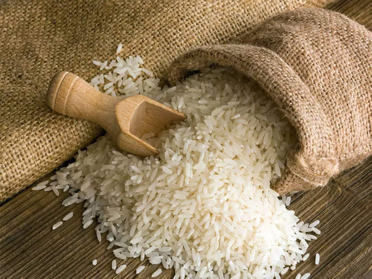 Rice Export Ban: भारत का बड़ा फैसला, गेहूं के बाद अब चावल के निर्यात पर लगाया प्रतिबंध, जानें वजह Rice Export Ban: भारत का बड़ा फैसला, गेहूं के बाद अब चावल के निर्यात पर लगाया प्रतिबंध, जानें वजह