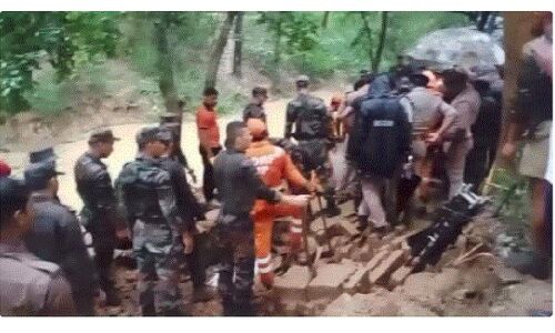 लखनऊ और उन्नाव में दीवार गिरने से दर्दनाक हादसा, 12 की मौत, मृतकों में बच्चे और महिलाएं भी शामिल