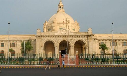 UP Assembly Session 2022: ऐतिहासिक होगा आज यूपी विधानमंडल सत्र, पहली दफा दोनों सदनों में गूंजेगी सिर्फ महिलाओं की आवाज