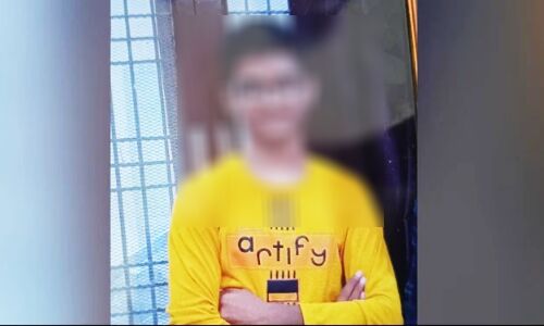 Uttar Pradesh News : शिक्षकों की प्रताड़ना से आहत 7वीं कक्षा के छात्र ने की आत्महत्या, नकल करने पर पिटाई के साथ की थी बेइज्जती