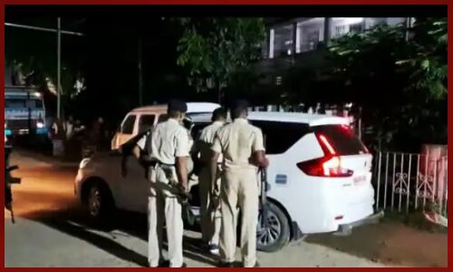 Bihar News : सदर अस्पताल के कैदी वार्ड में चल रहा था सेक्स रैकेट, कॉल गर्ल के साथ रंगे हाथ पकड़ा गया सजायाफ्ता Bihar News : सदर अस्पताल के कैदी वार्ड में चल रहा था सेक्स रैकेट, कॉल गर्ल के साथ रंगे हाथ पकड़ा गया सजायाफ्ता