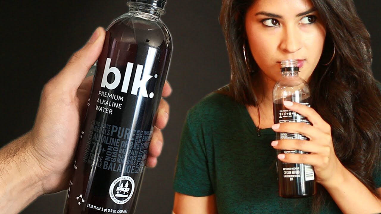 Black Water Kya hai? Black water क्या होता है? क्या है ब्लैक वाटर? जानिए इसके फायदे और कीमत