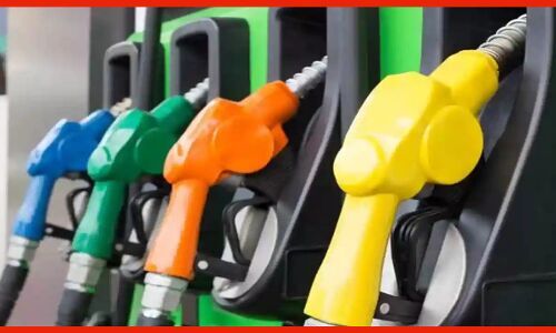 Petrol Diesel Price Today : तेल कंपनियों ने जारी किए पेट्रोल-डीजल के नए दाम, SMS से जानें अपने शहर के लेटेस्ट रेट