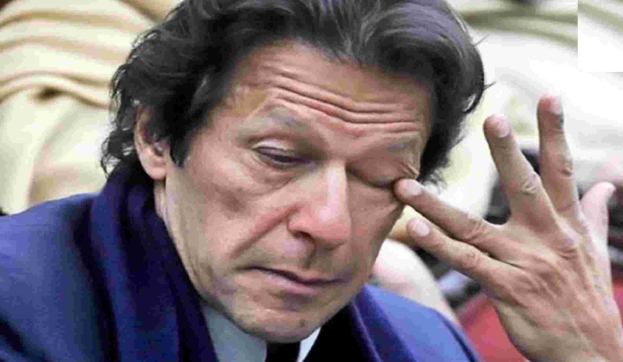 Imran Khan Arrest Warrant: इमरान खान के खिलाफ गिरफ्तारी वारंट, कभी भी हो सकती है गिरफ्तारी, जानें क्या है मामला?