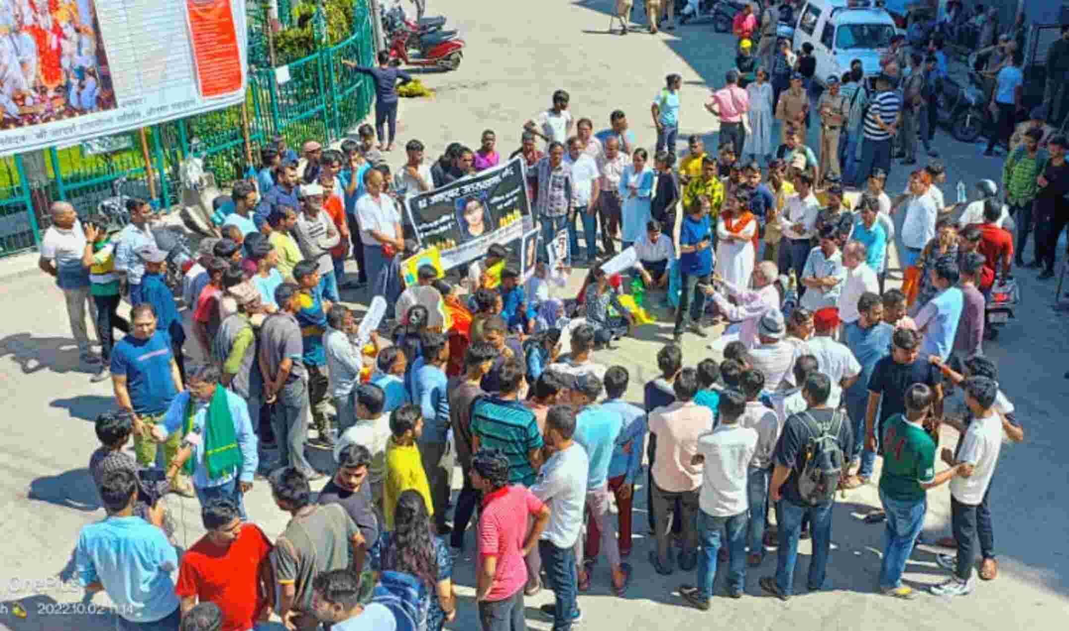 उत्तराखंड बंद: पहाड़ में सफल तो मैदान में बेअसर, राजधानी देहरादून में व्यापारियों से हुई झड़प, कई जगह सफल-कई जगह मिश्रित