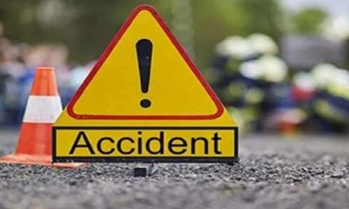 Kanpur Accident : फरार हुआ 26 मौतों का जिम्मेदार ड्राइवर, बेटी और मां के अंतिम संस्कार तक में नहीं पहुंचा