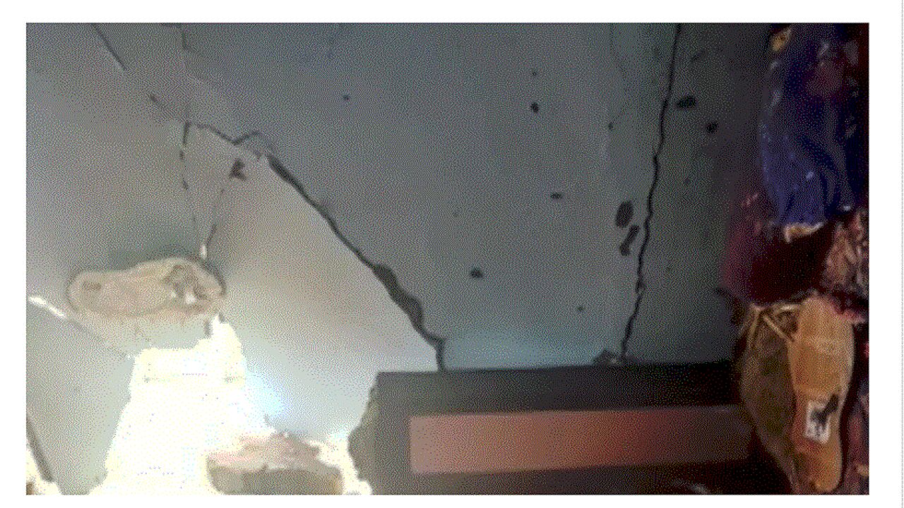 कितना सुरक्षित है lED टीवी : गाजियाबाद में एलईडी टीवी में ब्लास्ट से किशोर की मौत, पूरा परिवार घायल