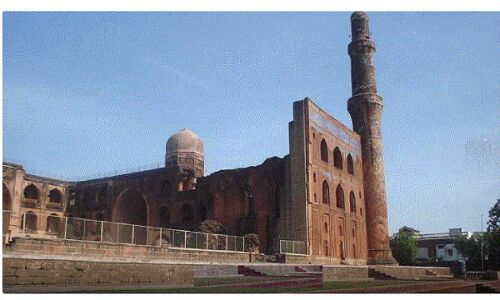 Karnataka : भगवा समर्थकों ने ऐतिहासिक मस्जिद में घुसकर की पूजा, लगाए जय श्रीराम के नारे, पुलिस ने कार्रवाई के नाम पर की लीपापोती