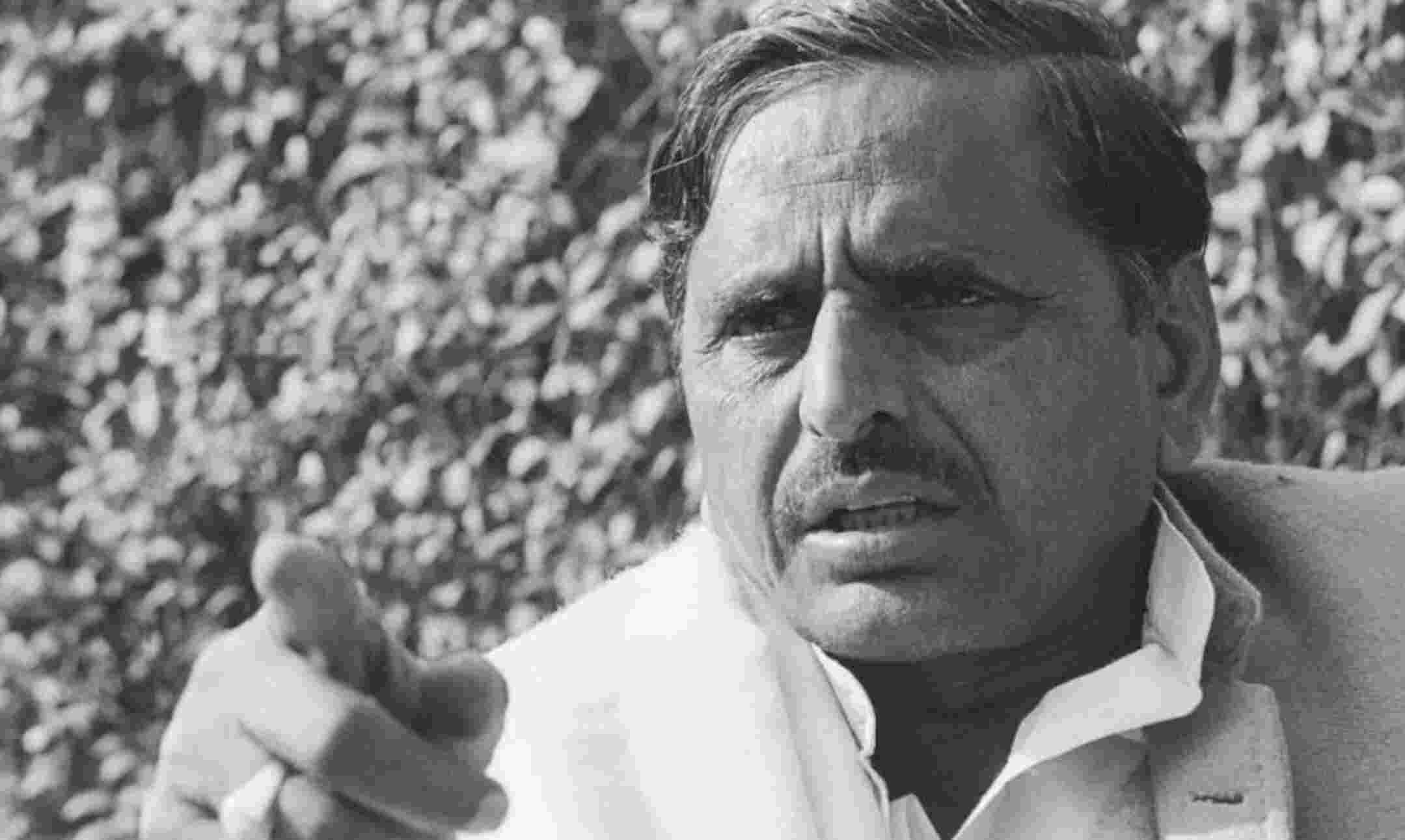 Mulayam Singh Yadav Ayodhya Vivad: मुख्यमंत्री रहते नेताजी का वो कांड जिसके चलते वे देश से लेकर विदेश तक निशाने पर आ गये थे Mulayam Singh Yadav Ayodhya Vivad: मुख्यमंत्री रहते नेताजी का वो कांड जिसके चलते वे देश से लेकर विदेश तक निशाने पर आ गये थे