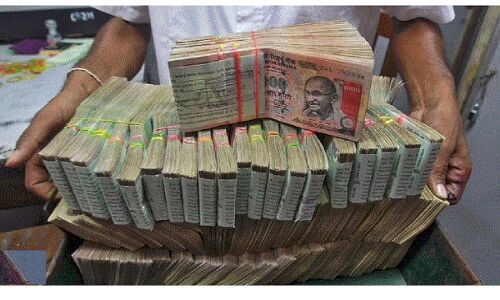 Demonetisation : किस कानून के तहत 500-1000 के नोट किए गए बंद, SC के सवाल का केंद्र को देना होगा जवाब