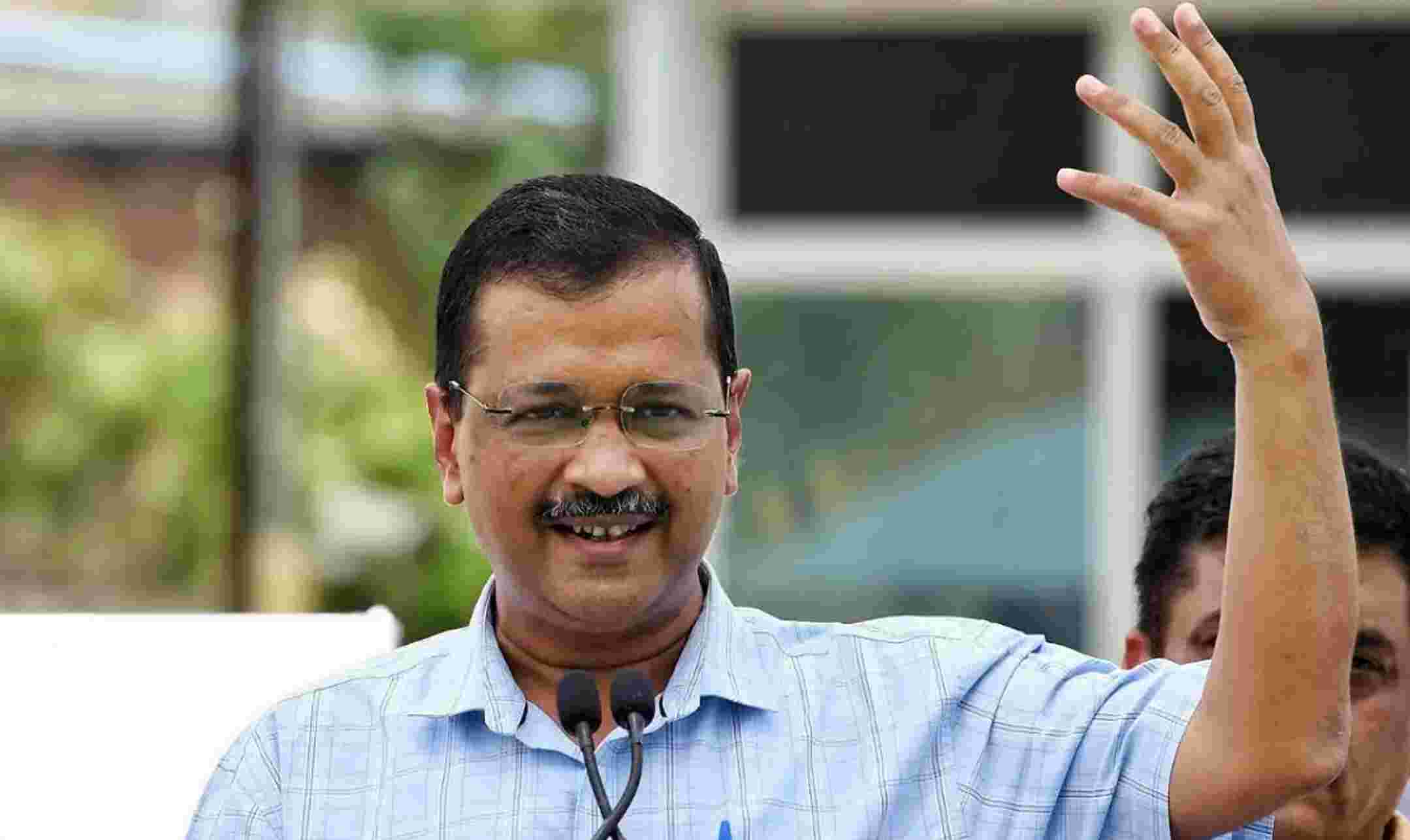 Delhi News: केजरीवाल ने दिल्ली के मजदूरों को दिया दिवाली गिफ्ट, बढ़ाया न्यूनतम वेतन, जानिए अब कितनी मिलेगी सैलरी