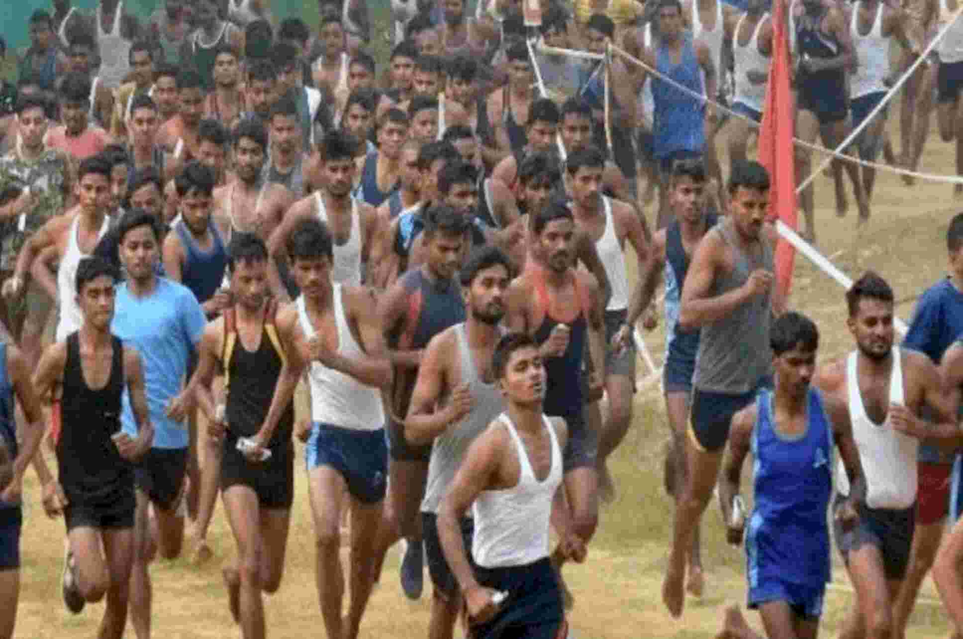 Dehradun News: सरकार की बदहाली का हाल, अब प्रादेशिक सेना की भर्ती पर लगी रोक, मंत्री लगा रहे हैं पैसे माफ करने की गुहार