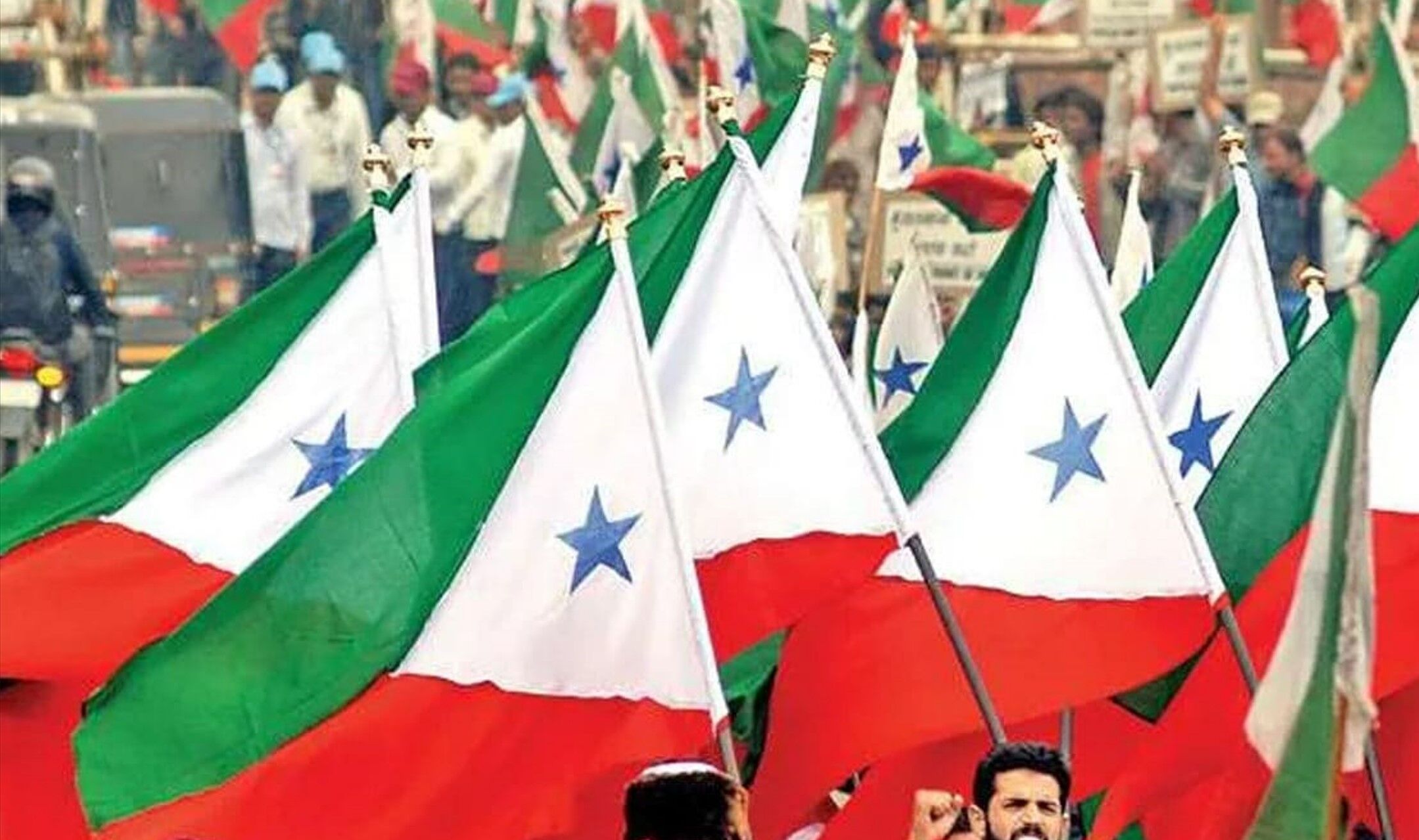 PFI Workers Arrest: पनवेल से पीएफआई के 4 कार्यकर्ताओं को किया गिरफ्तार ! जानें पूरी खबर PFI Workers Arrest: पनवेल से पीएफआई के 4 कार्यकर्ताओं को किया गिरफ्तार ! जानें पूरी खबर